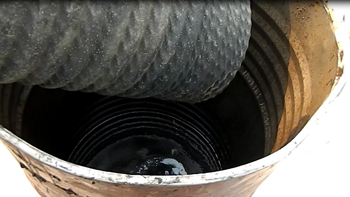 Oil recovered from cutting dryer